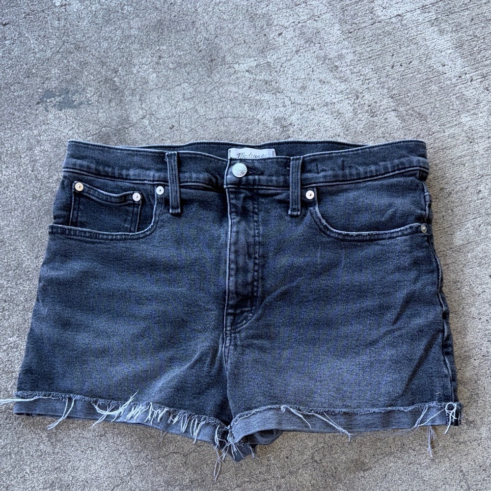 MADEWELL HIGH RISE DENIM SHORTS Size 30 - Picture 2 of 7